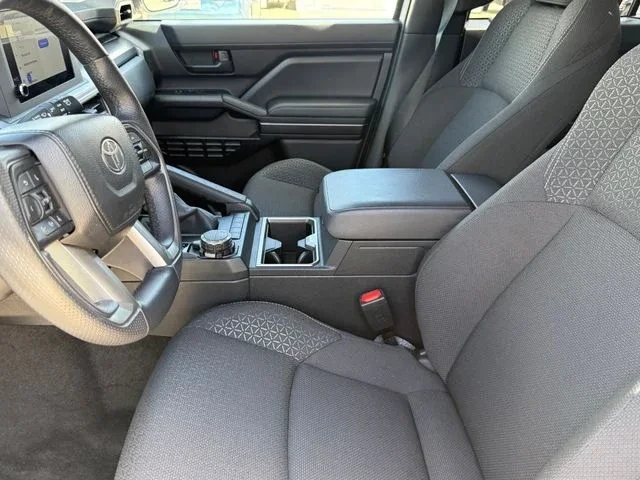 2026 Toyota 4Runner 6th Gen - Image 11 of 19