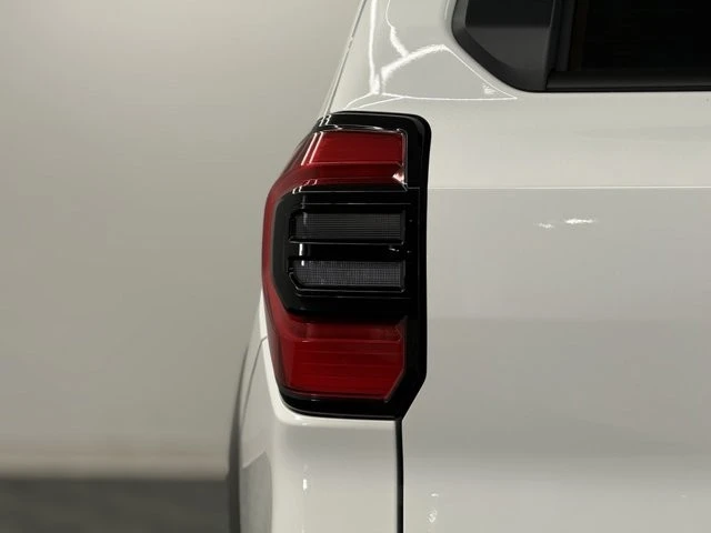 2026 Toyota 4Runner 6th Gen - Image 9 of 12