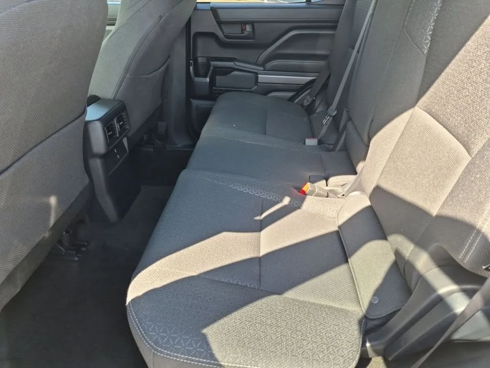 2026 Toyota 4Runner 6th Gen - Image 18 of 20