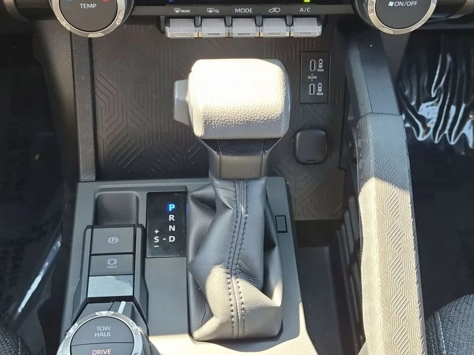 2026 Toyota 4Runner 6th Gen - Image 16 of 20