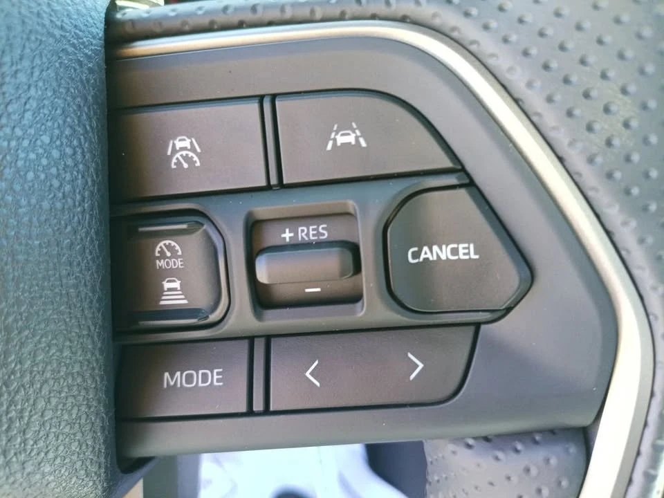 2026 Toyota 4Runner 6th Gen - Image 17 of 19