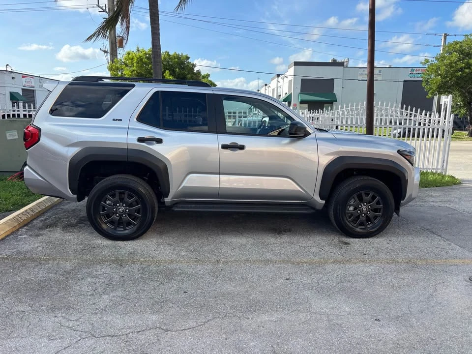 2026 Toyota 4Runner 6th Gen - Image 3 of 10