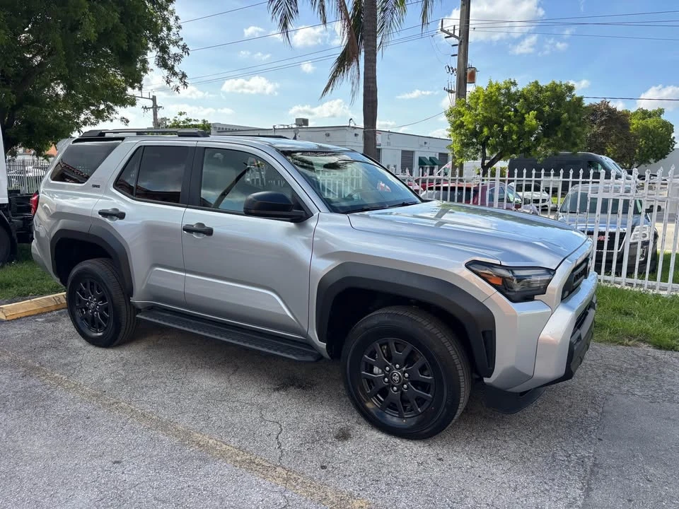 2026 Toyota 4Runner 6th Gen - Image 6 of 10