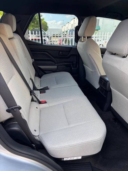 2026 Toyota 4Runner 6th Gen - Image 8 of 10
