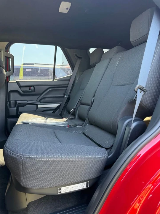 2026 Toyota 4Runner 6th Gen - Image 5 of 8