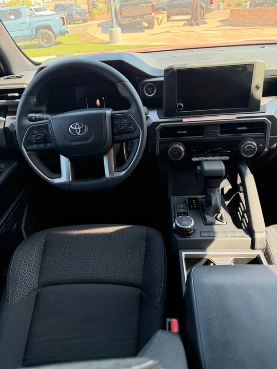 2026 Toyota 4Runner 6th Gen - Image 6 of 8