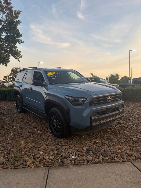 2026 Toyota 4Runner 6th Gen - Image 2 of 6