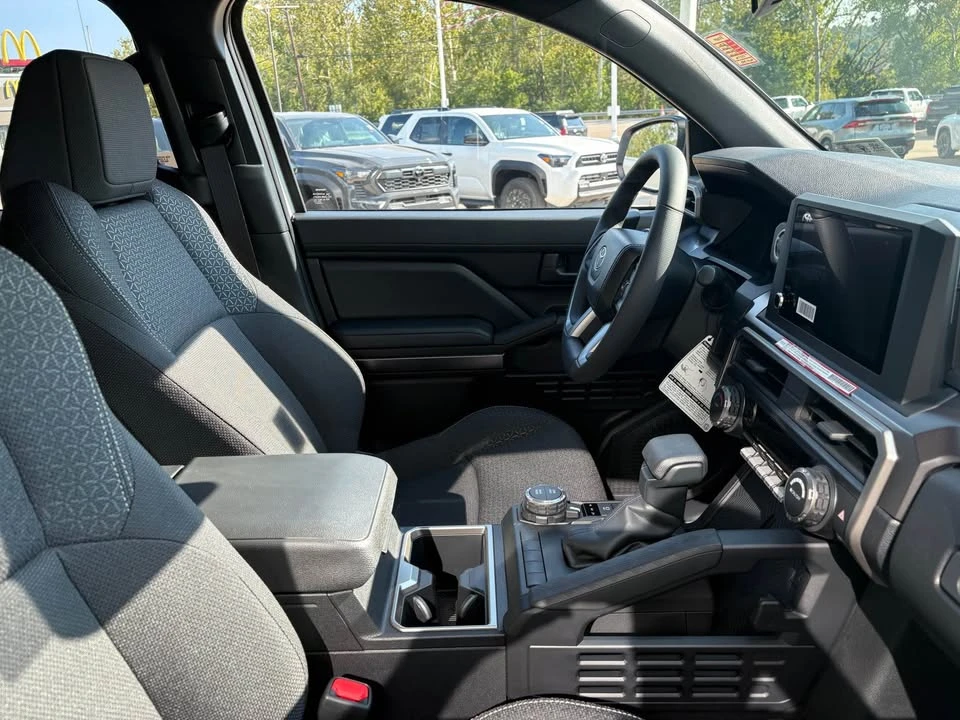 2026 Toyota 4Runner 6th Gen - Image 5 of 5
