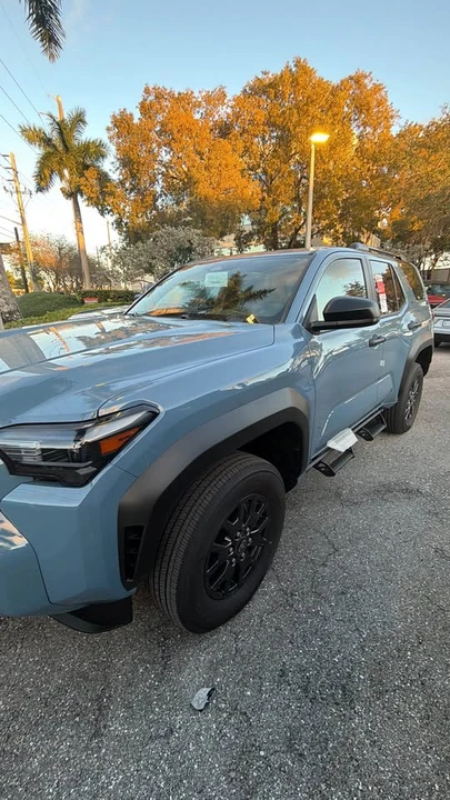 2026 Toyota 4Runner 6th Gen - Image 4 of 4