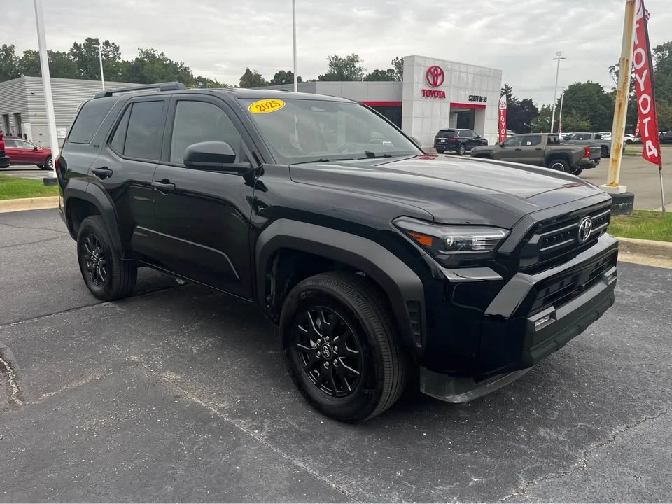 2026 Toyota 4Runner 6th Gen - Image 7 of 14
