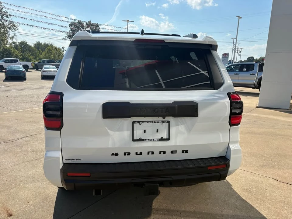 2026 Toyota 4Runner 6th Gen - Image 3 of 5