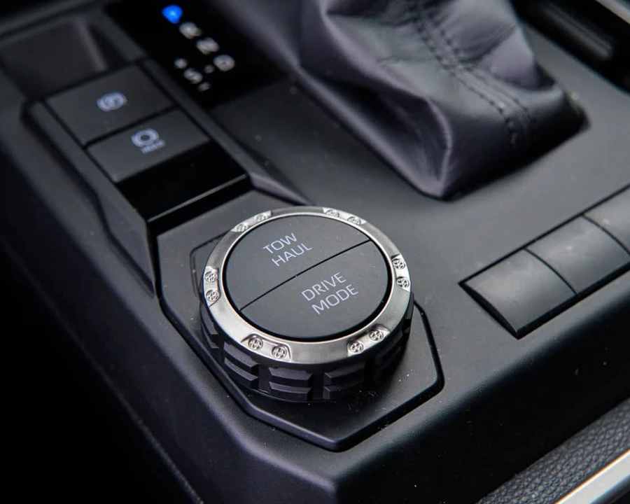 2026 Toyota 4Runner 6th Gen - Image 15 of 20