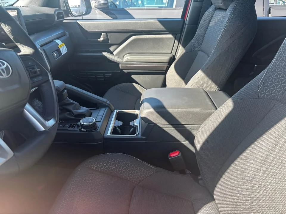 2026 Toyota 4Runner 6th Gen - Image 5 of 10