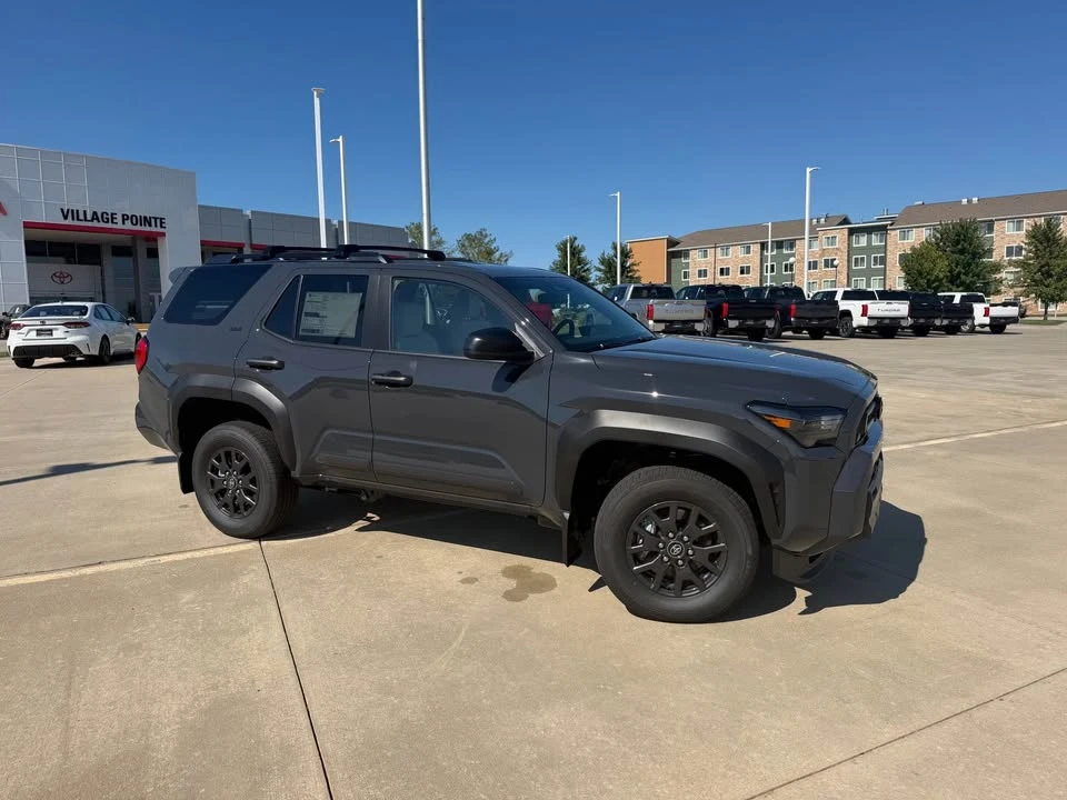 2026 Toyota 4Runner 6th Gen - Image 3 of 16