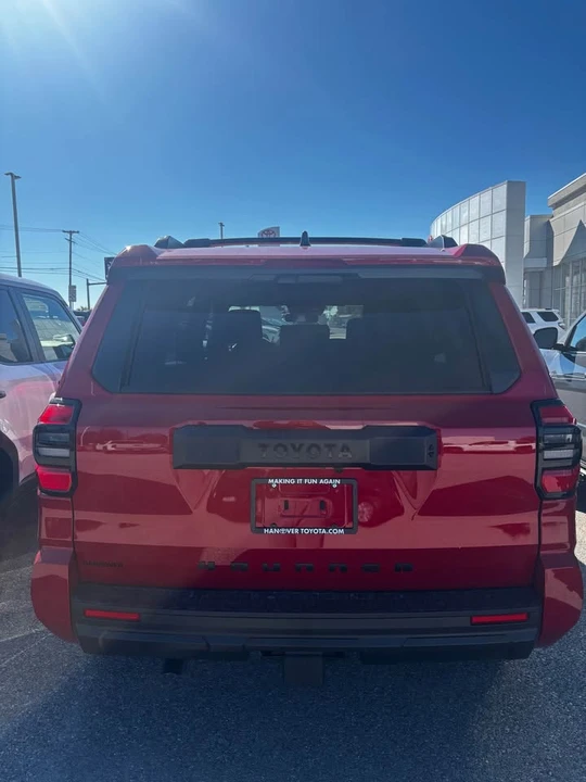 2026 Toyota 4Runner 6th Gen - Image 2 of 10