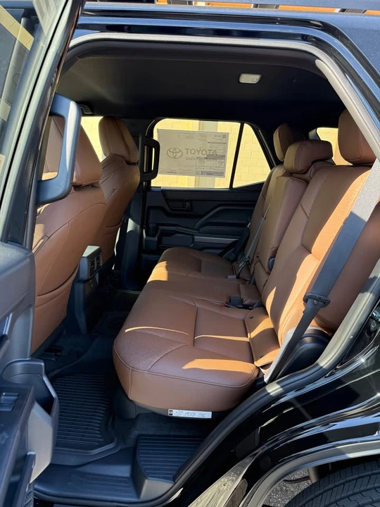 2026 Toyota 4Runner 6th Gen - Image 5 of 10