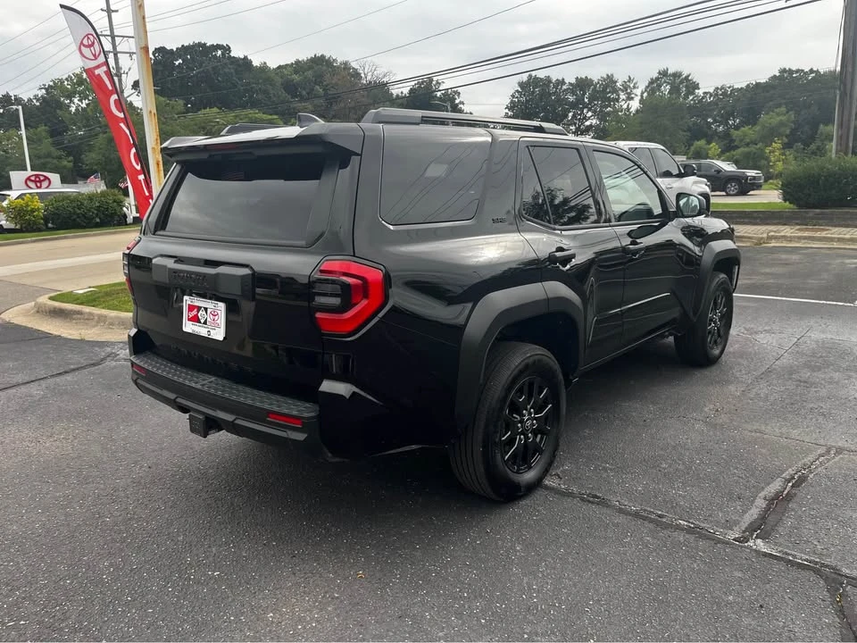 2026 Toyota 4Runner 6th Gen - Image 5 of 14