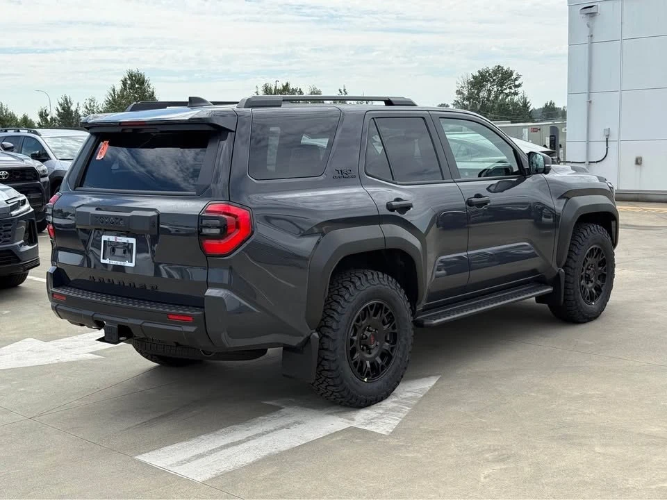 2026 Toyota 4Runner 6th Gen - Image 4 of 15