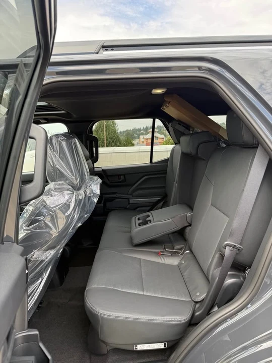 2026 Toyota 4Runner 6th Gen - Image 14 of 15