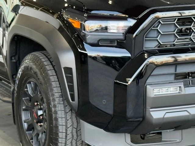 2026 Toyota 4Runner 6th Gen - Image 8 of 12