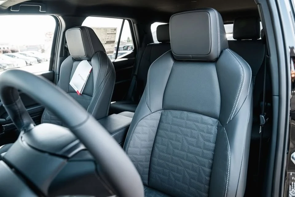 2026 Toyota 4Runner 6th Gen - Image 14 of 17