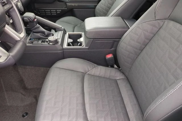 2026 Toyota 4Runner 6th Gen - Image 12 of 20
