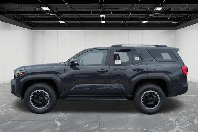 2026 Toyota 4Runner 6th Gen - Image 2 of 20