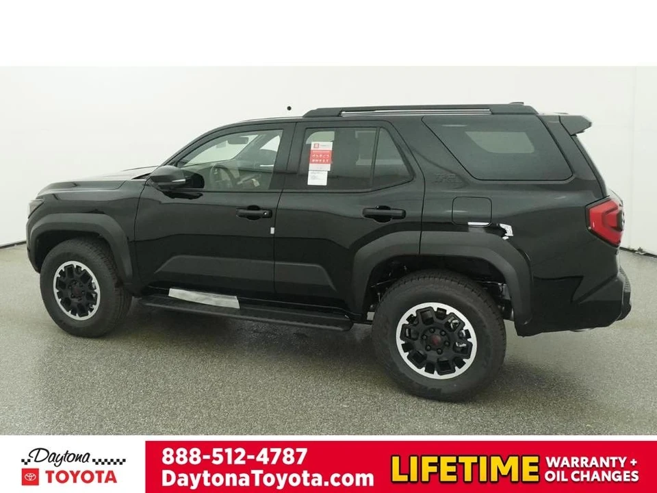 2026 Toyota 4Runner 6th Gen - Image 4 of 12