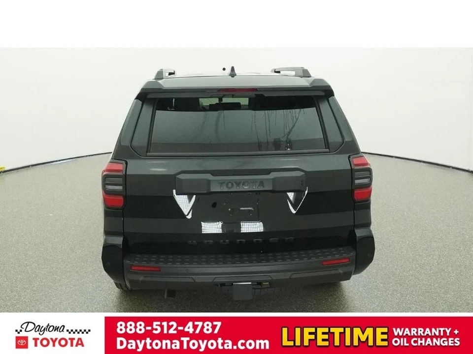 2026 Toyota 4Runner 6th Gen - Image 7 of 12