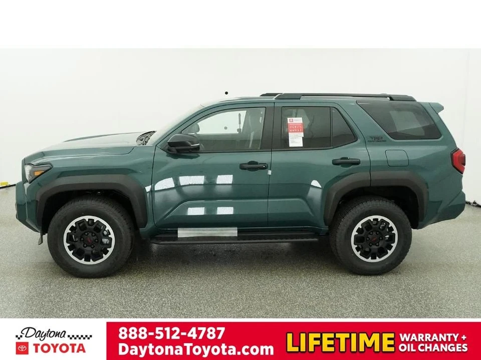 2026 Toyota 4Runner 6th Gen - Image 3 of 12