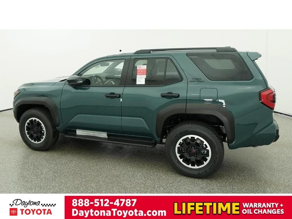 2026 Toyota 4Runner 6th Gen - Image 4 of 12