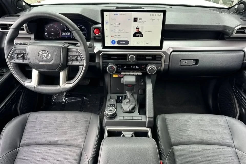 2026 Toyota 4Runner 6th Gen - Image 12 of 19
