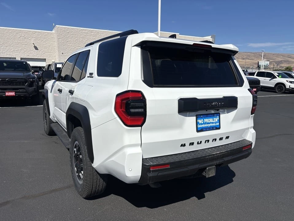 2026 Toyota 4Runner 6th Gen - Image 3 of 10