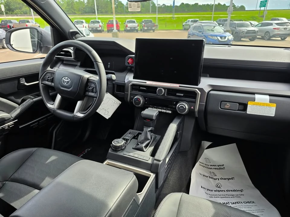 2026 Toyota 4Runner 6th Gen - Image 13 of 16