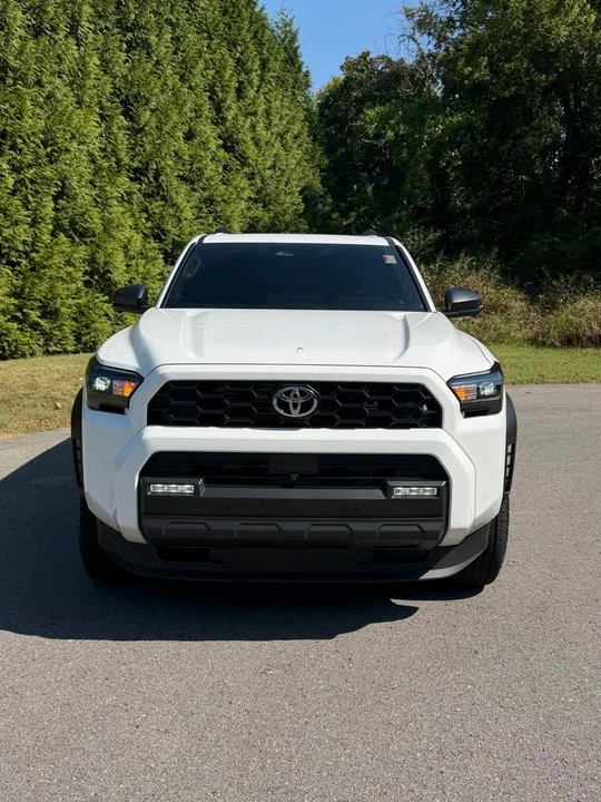 2026 Toyota 4Runner 6th Gen - Image 3 of 16