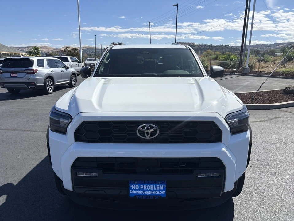 2026 Toyota 4Runner 6th Gen - Image 8 of 10