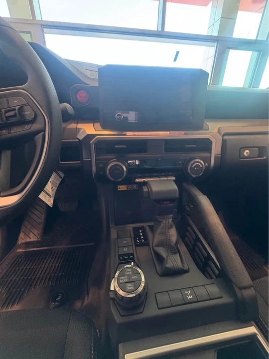 2026 Toyota 4Runner 6th Gen - Image 11 of 12