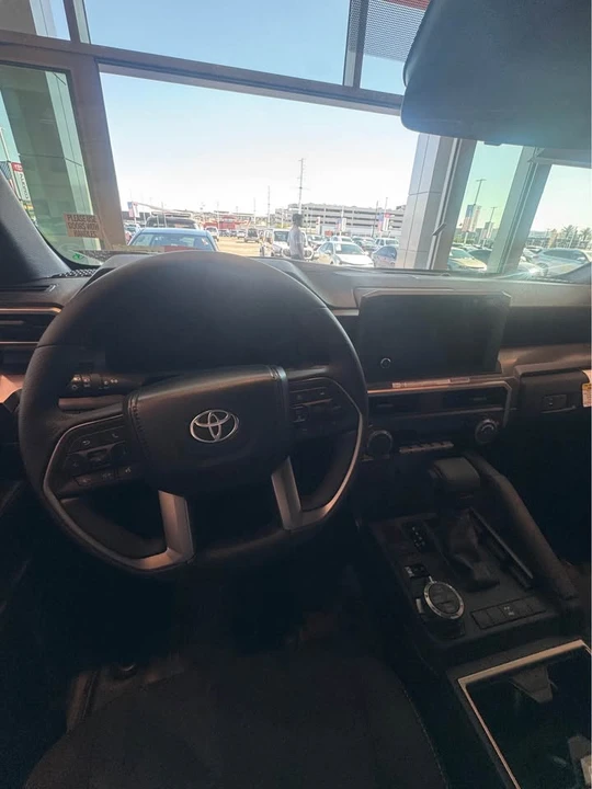 2026 Toyota 4Runner 6th Gen - Image 10 of 12