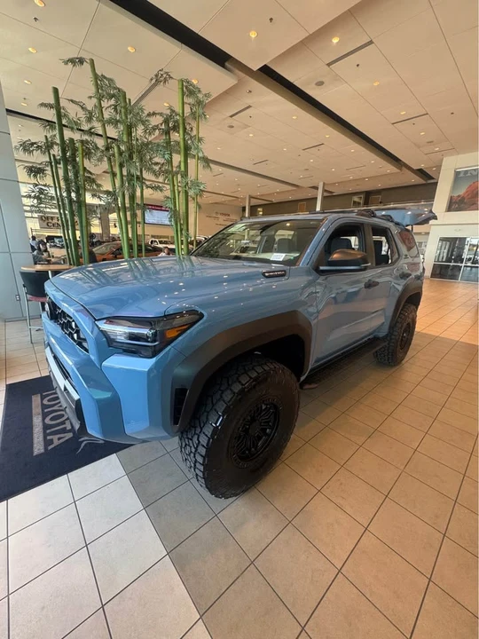 2026 Toyota 4Runner 6th Gen - Image 6 of 12