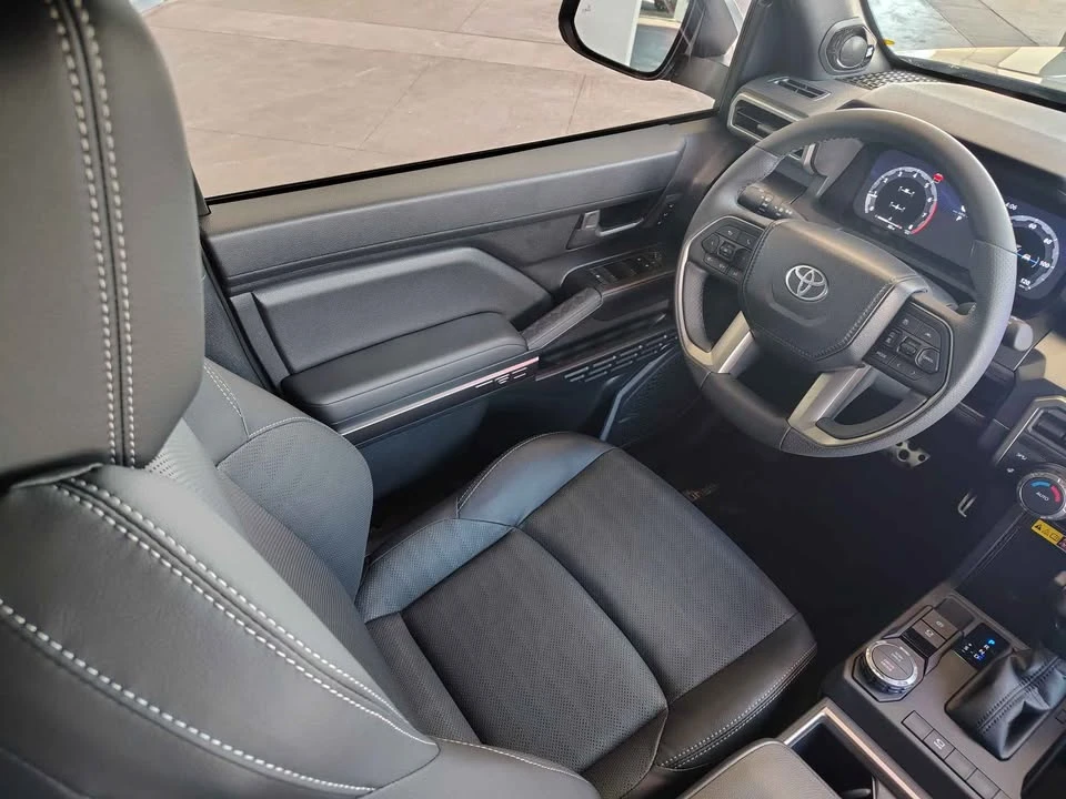 2026 Toyota 4Runner 6th Gen - Image 10 of 19