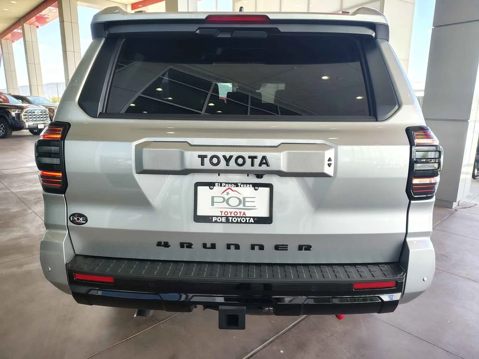 2026 Toyota 4Runner 6th Gen - Image 15 of 19