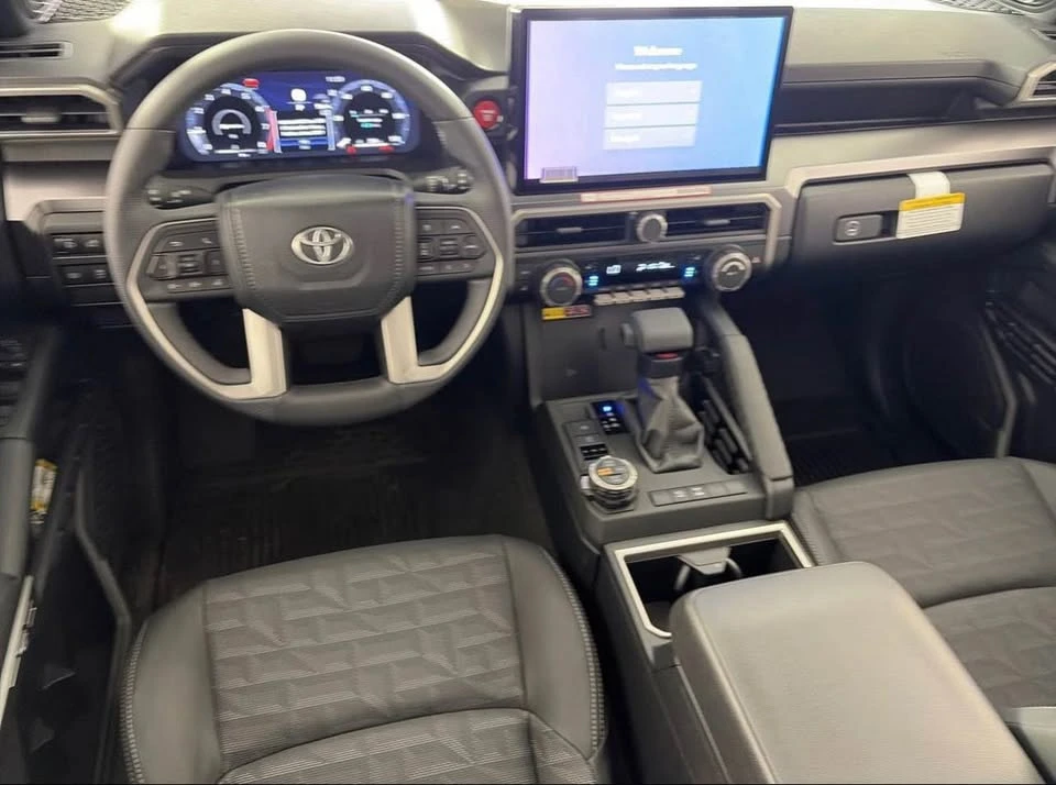 2026 Toyota 4Runner 6th Gen - Image 4 of 7