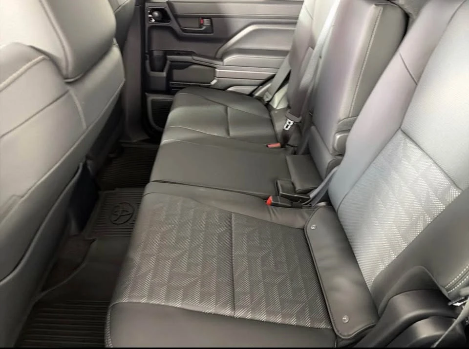 2026 Toyota 4Runner 6th Gen - Image 6 of 7