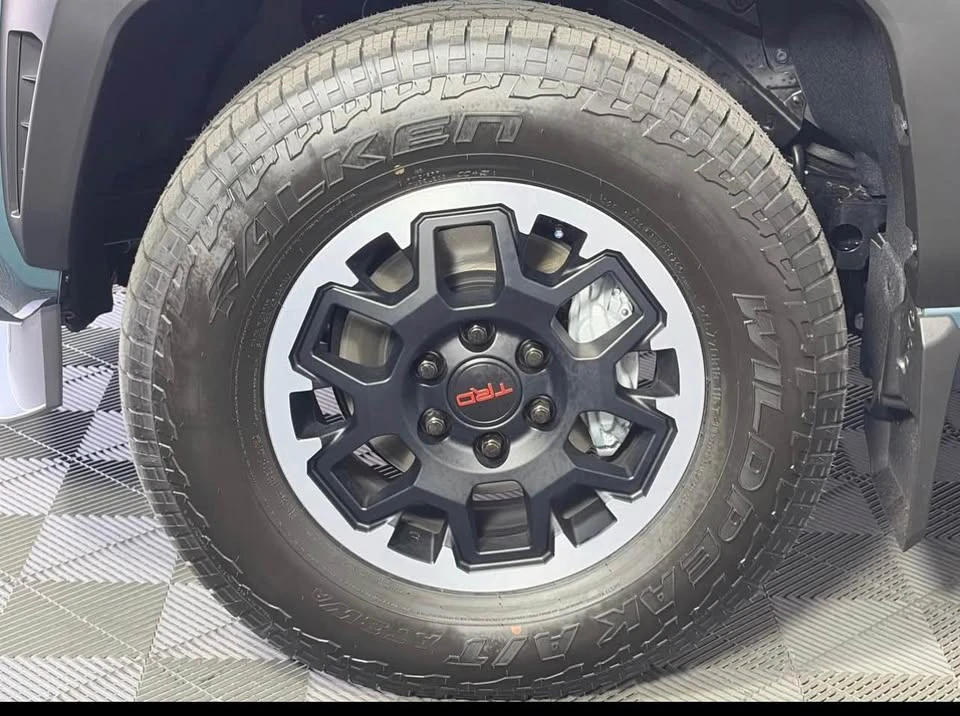 2026 Toyota 4Runner 6th Gen - Image 7 of 7