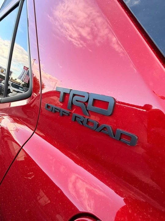 2026 Toyota 4Runner 6th Gen - Image 6 of 9