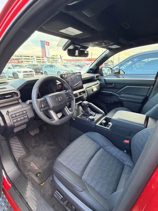 2026 Toyota 4Runner 6th Gen - Image 2 of 9