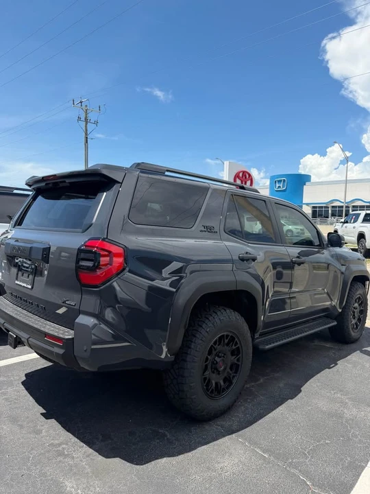2026 Toyota 4Runner 6th Gen - Image 7 of 7