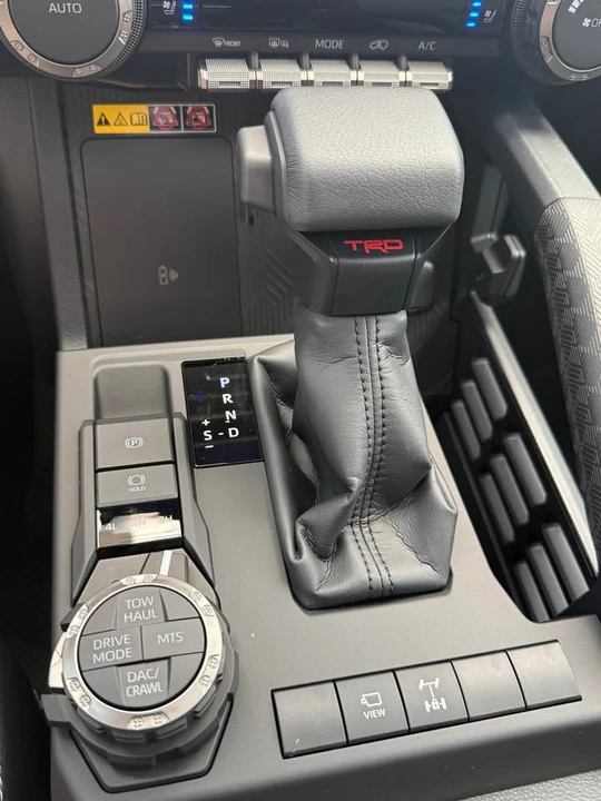 2026 Toyota 4Runner 6th Gen - Image 10 of 20