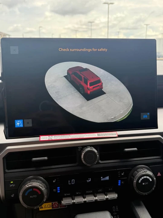 2026 Toyota 4Runner 6th Gen - Image 12 of 20