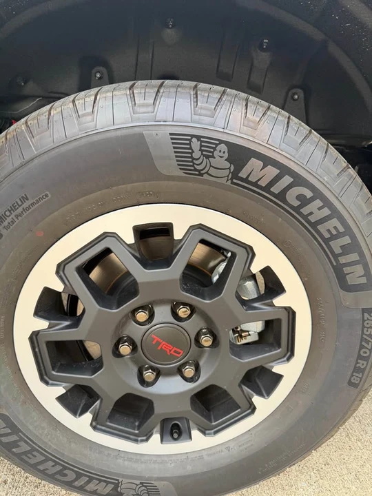 2026 Toyota 4Runner 6th Gen - Image 7 of 20